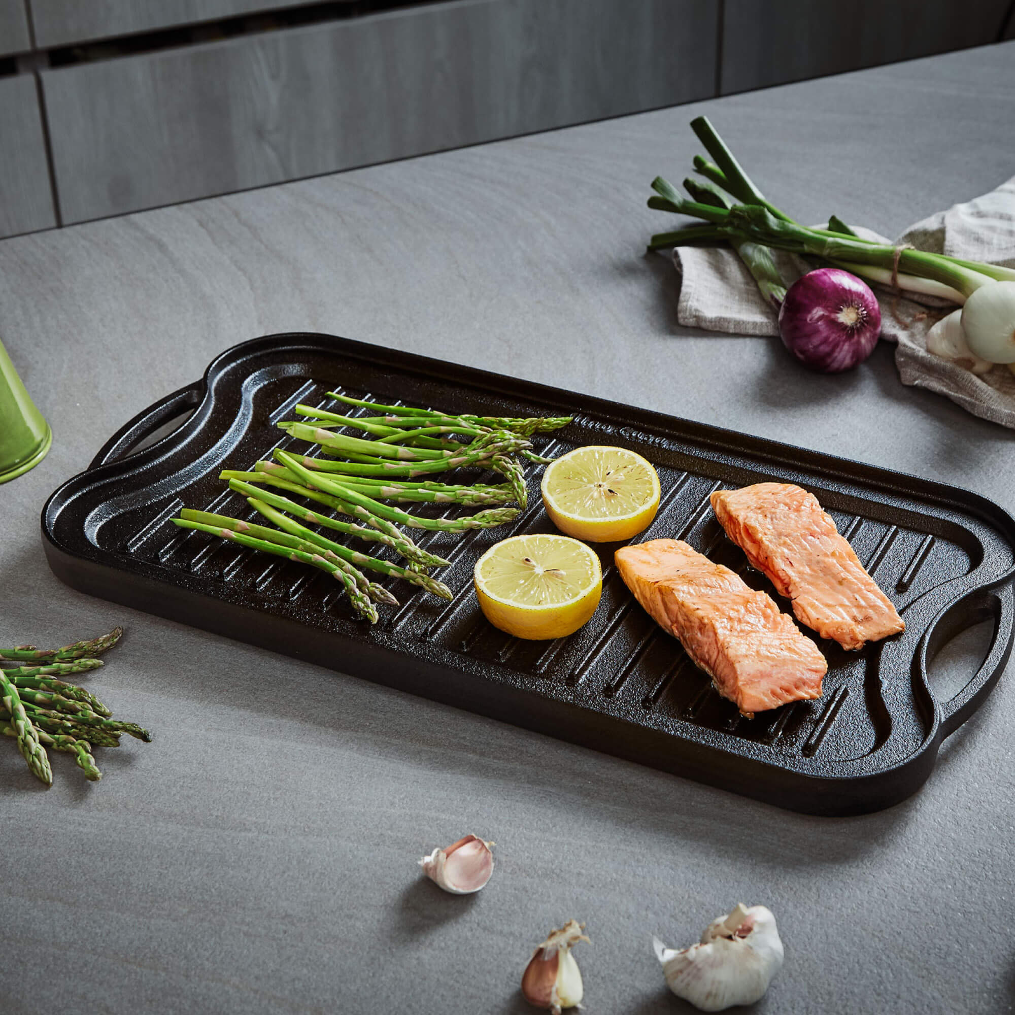 cast iron griddle cooking 3