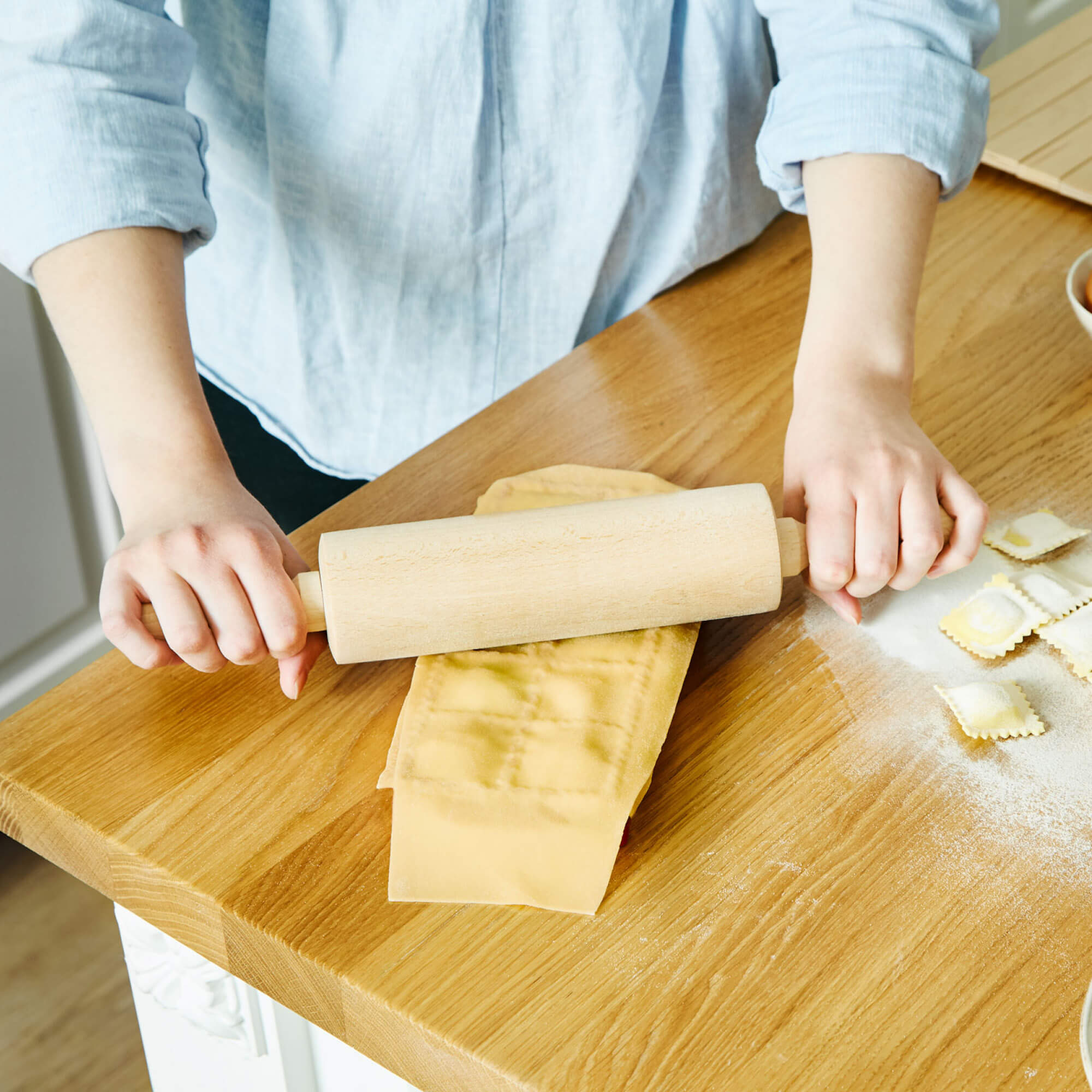 pasta maker ravioli mold